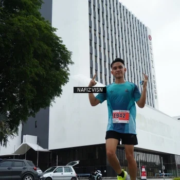 Runner Photo 8824595