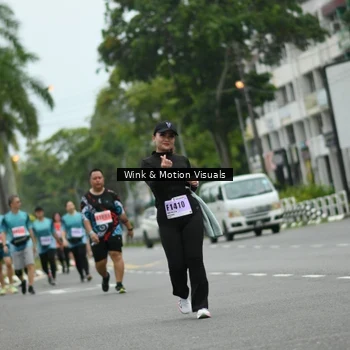 Runner Photo 8824616
