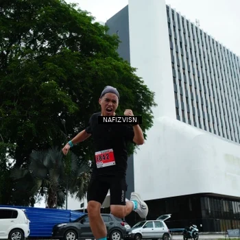 Runner Photo 8824624