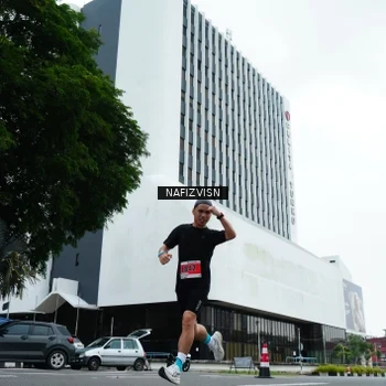 Runner Photo 8824632