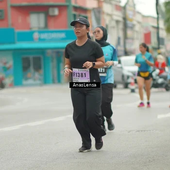 Runner Photo 8824636