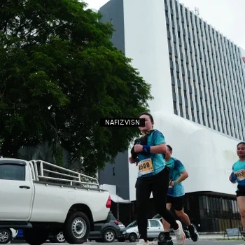 Runner Photo 8824655
