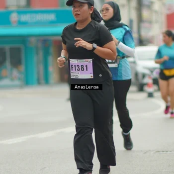 Runner Photo 8824656