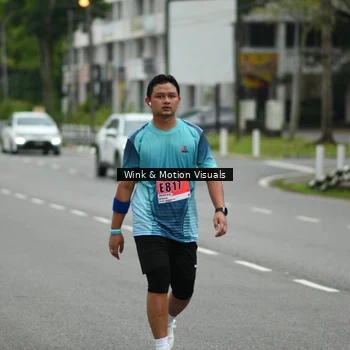 Runner Photo 8824735