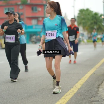 Runner Photo 8824753