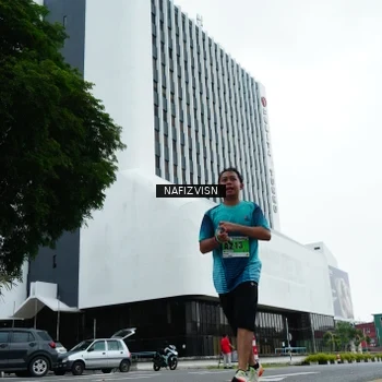 Runner Photo 8824770