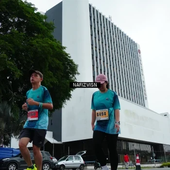 Runner Photo 8824802