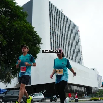 Runner Photo 8824804