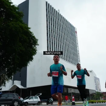 Runner Photo 8824808