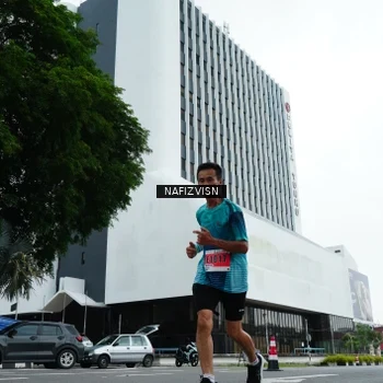 Runner Photo 8824863