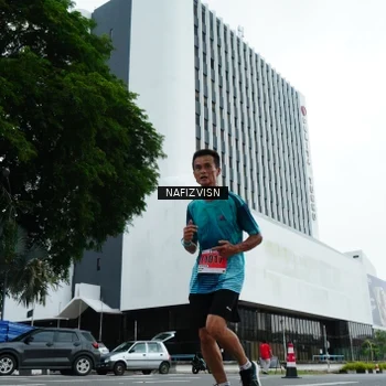 Runner Photo 8824867