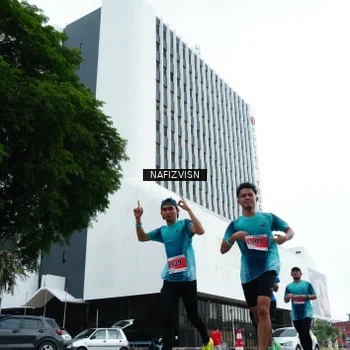 Runner Photo 8824875