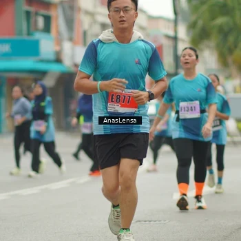 Runner Photo 8824891