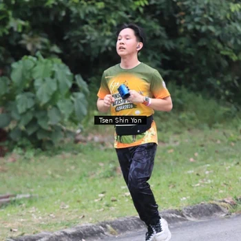 Runner Photo 8824913