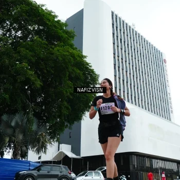 Runner Photo 8824926