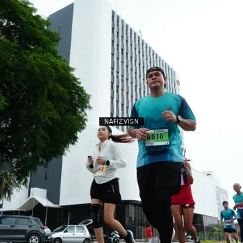 Runner Photo 8824962