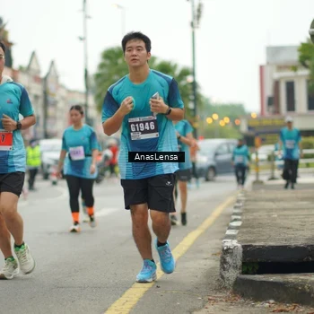 Runner Photo 8824976