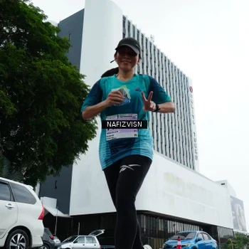 Runner Photo 8825016