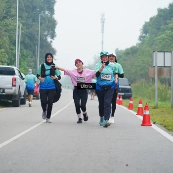 Runner Photo 8825043