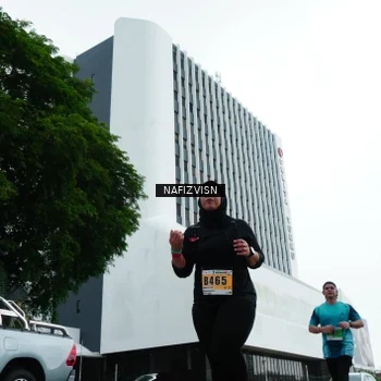 Runner Photo 8825068