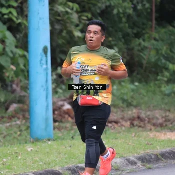 Runner Photo 8825088