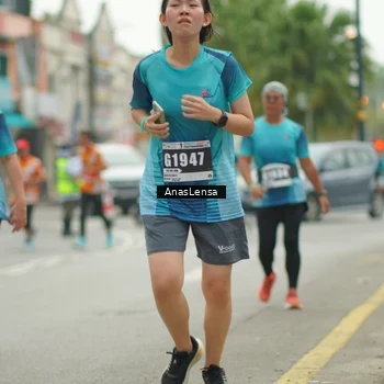 Runner Photo 8825098