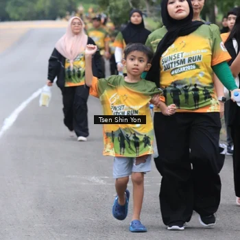 Runner Photo 8825166
