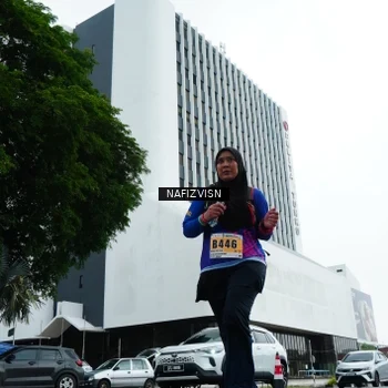 Runner Photo 8825168