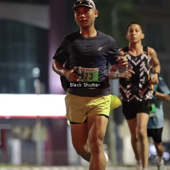 Runner Photo 8825171