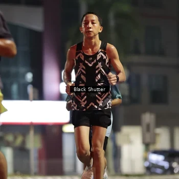 Runner Photo 8825176