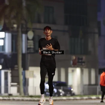 Runner Photo 8825182