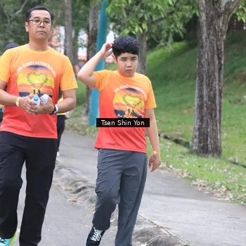 Runner Photo 8825215
