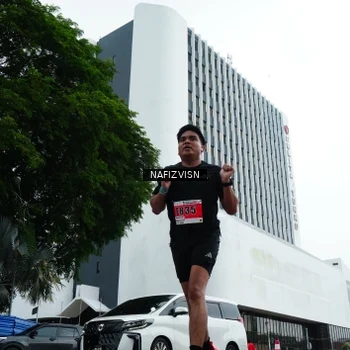 Runner Photo 8825230