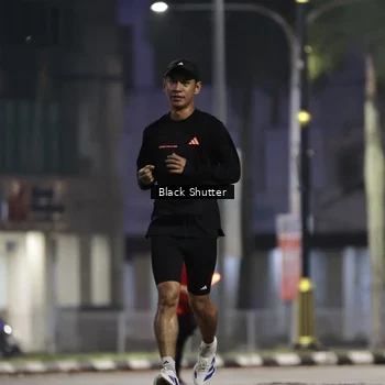 Runner Photo 8825243