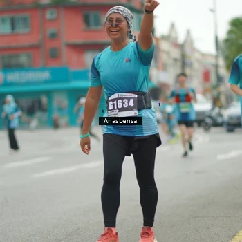 Runner Photo 8825249