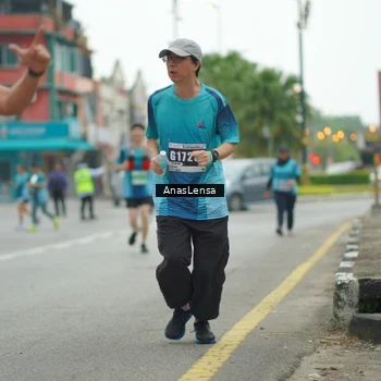 Runner Photo 8825258