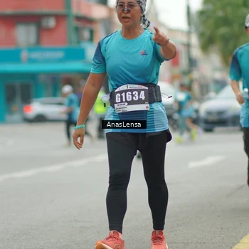 Runner Photo 8825262