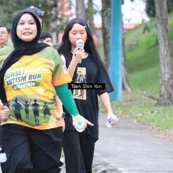 Runner Photo 8825265
