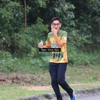 Runner Photo 8825284