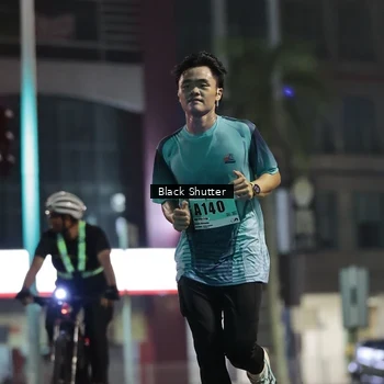 Runner Photo 8825290