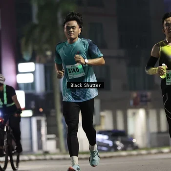 Runner Photo 8825292