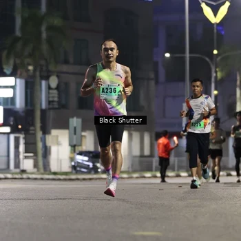 Runner Photo 8825313