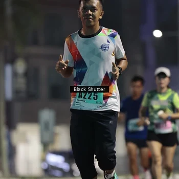 Runner Photo 8825326