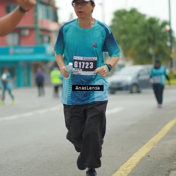 Runner Photo 8825334