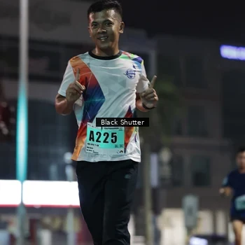 Runner Photo 8825340