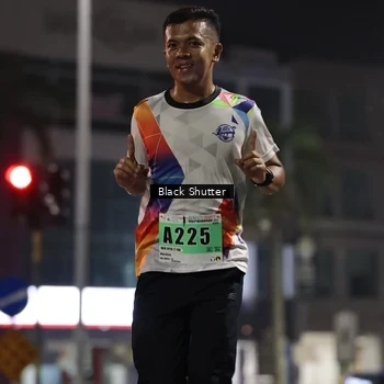 Runner Photo 8825341