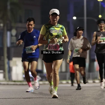 Runner Photo 8825342