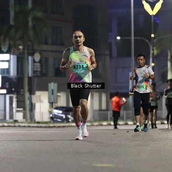 Runner Photo 8825349
