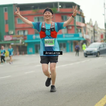 Runner Photo 8825373