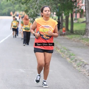 Runner Photo 8825381